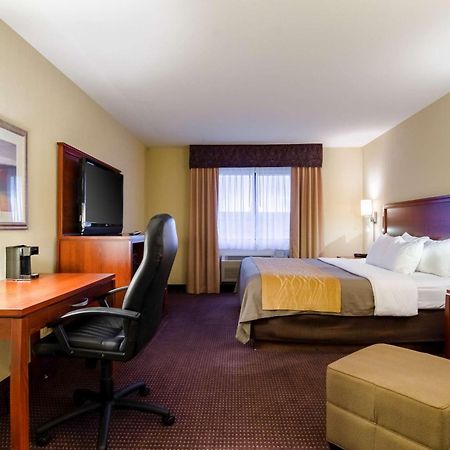 Comfort Inn Colby Exteriör bild