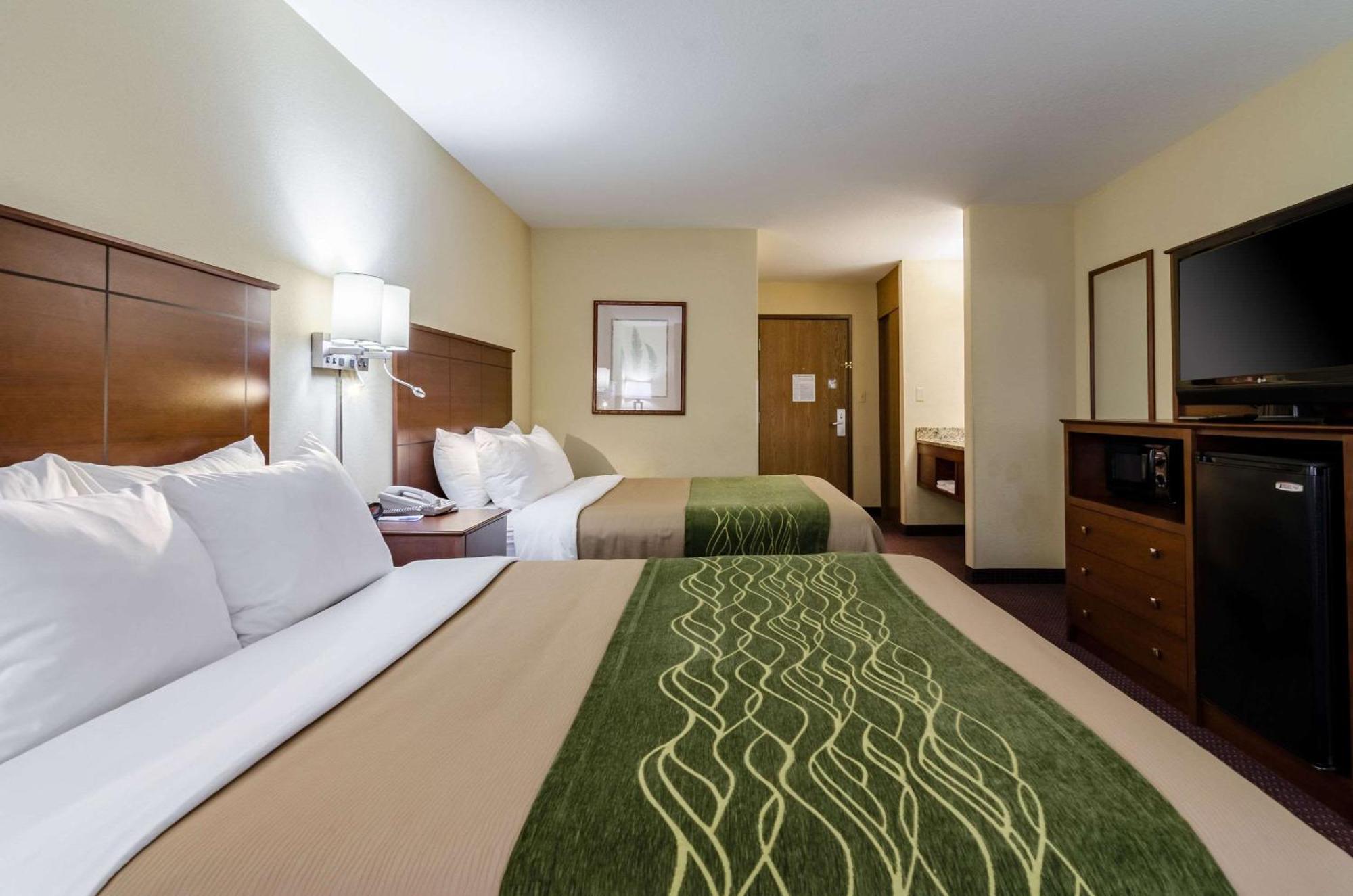 Comfort Inn Colby Exteriör bild